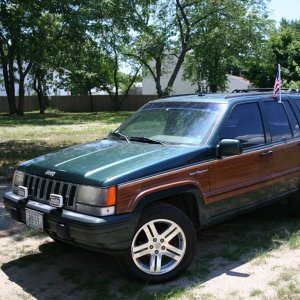 Grand Wagoneer