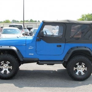 Media 'Gator Blue' in category 'Short Wheel Base Jeeps'