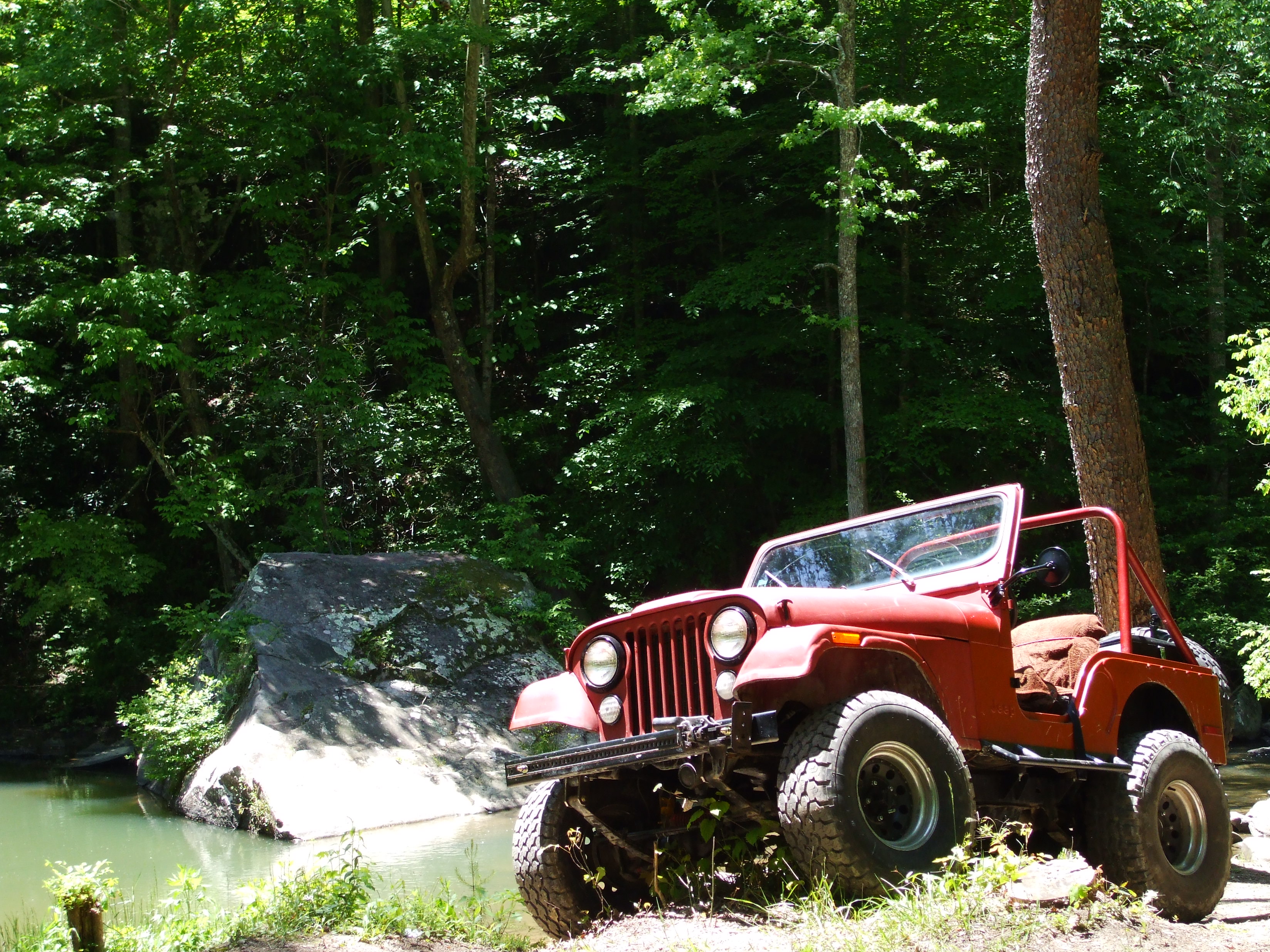 Looks like a jeep commercial!