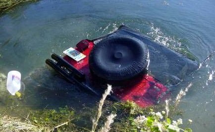 jeep_sank-1.jpg