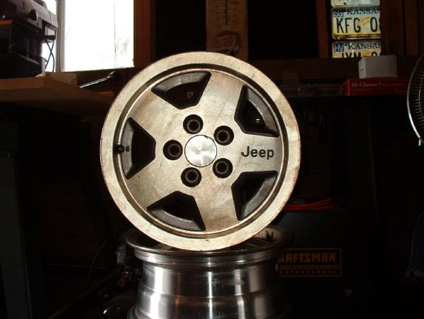 Jeepwheel1-3.jpg