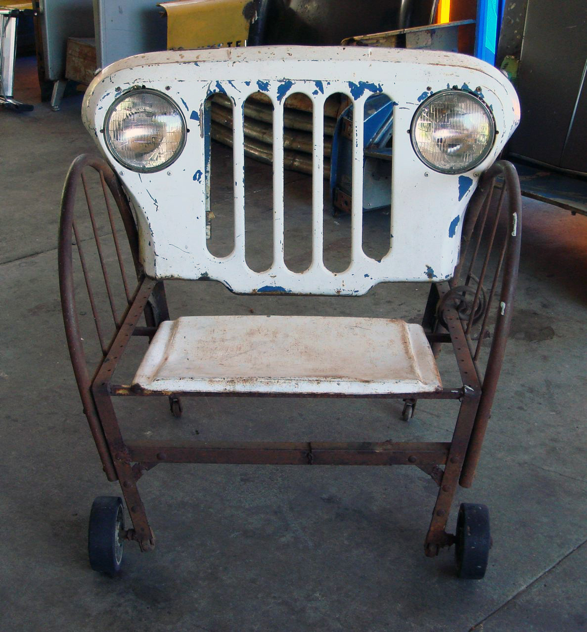 Jeep2BGrille2BSeat-1.jpg